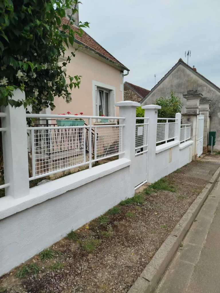 Couvreur Rennes pour peinture intérieure et extérieure